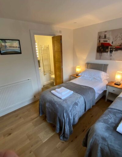Twin Ensuite